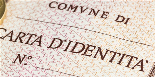 Attenzione: dal 3 agosto 2026 la carta di identità cartacea non è più valida per l'espatrio